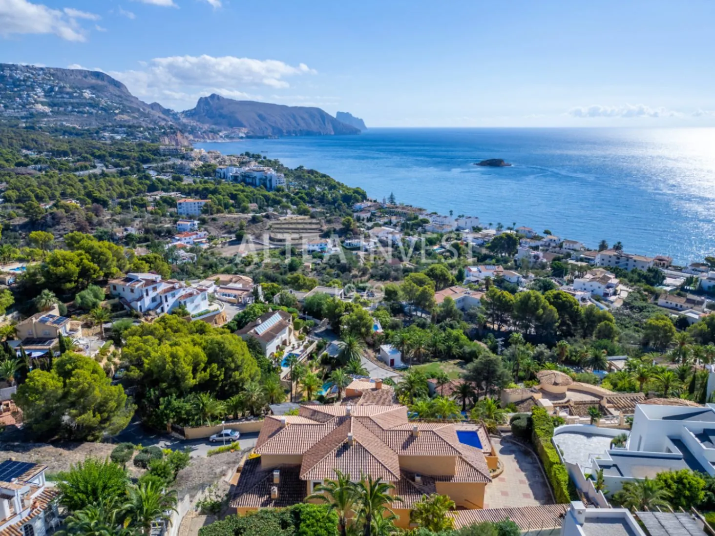 Dream Mediterranean Villa with Panoramic Sea Views and Spaces to Enjoy