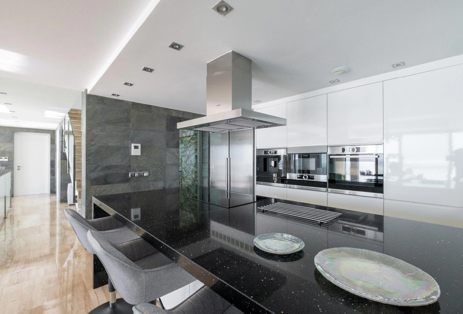 Jewel Architektoniczna z Imponującymi Widokami na Morze w Altea Hills
