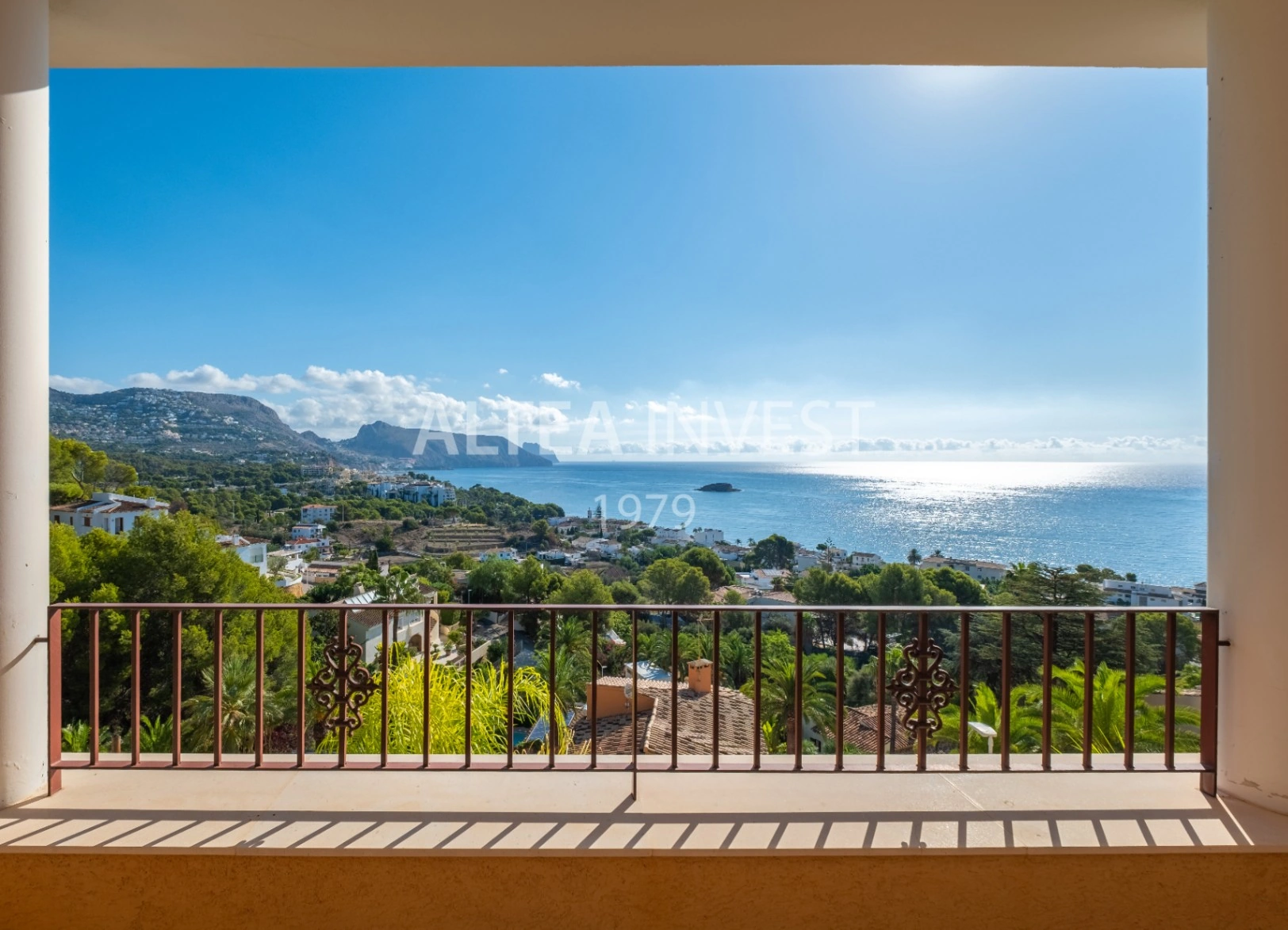 Dream Mediterranean Villa with Panoramic Sea Views and Spaces to Enjoy