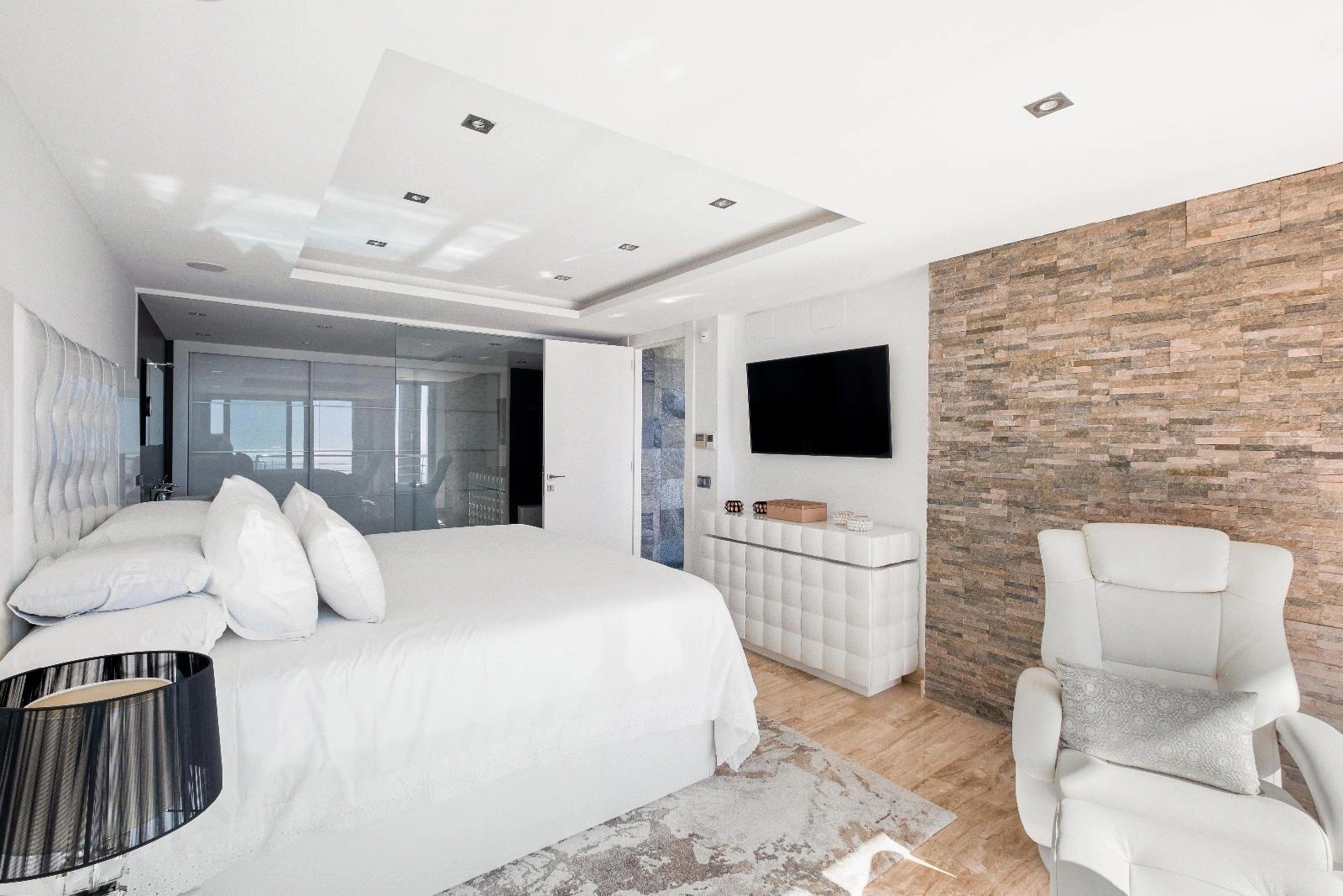 Jewel Architektoniczna z Imponującymi Widokami na Morze w Altea Hills