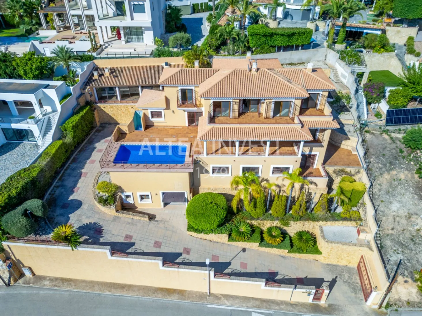 Dream Mediterranean Villa with Panoramic Sea Views and Spaces to Enjoy