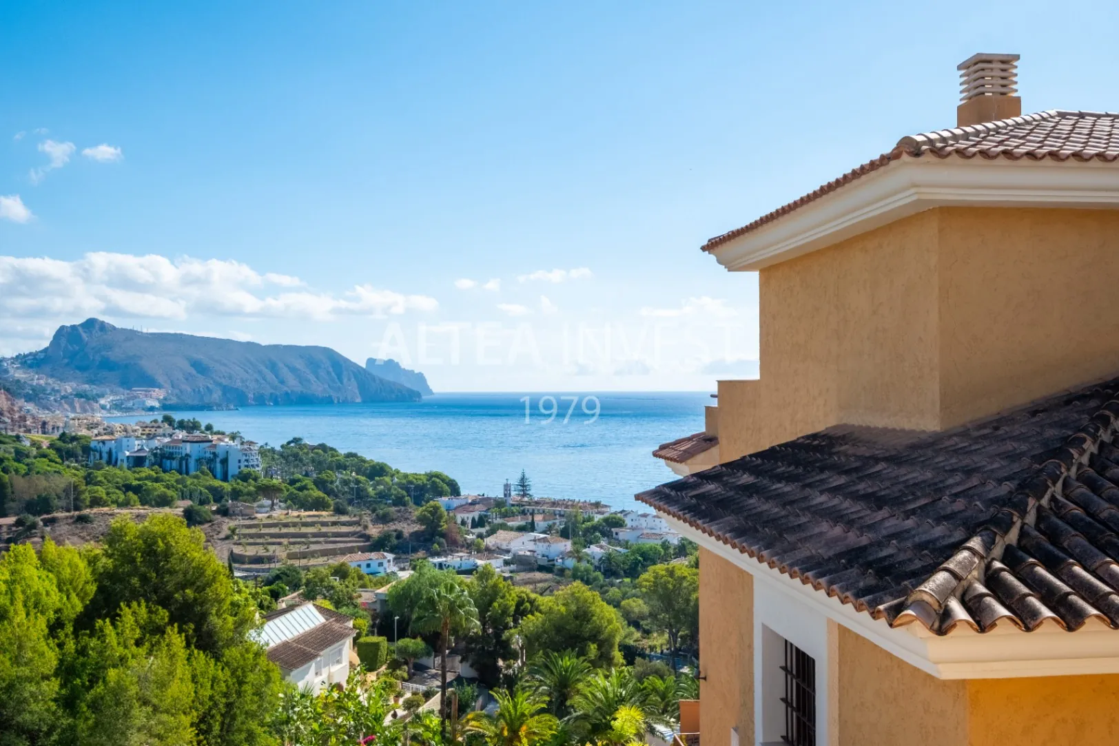 Dream Mediterranean Villa with Panoramic Sea Views and Spaces to Enjoy