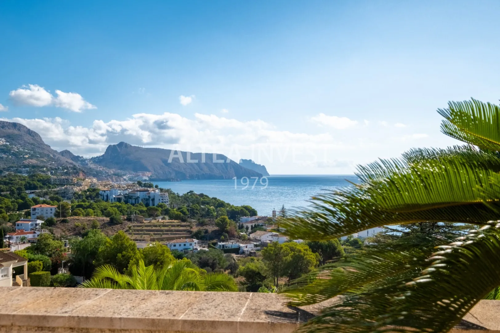 Dream Mediterranean Villa with Panoramic Sea Views and Spaces to Enjoy