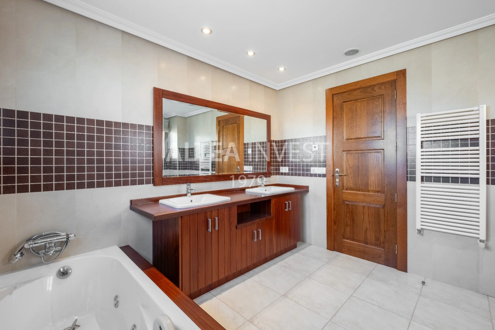 Dream Mediterranean Villa with Panoramic Sea Views and Spaces to Enjoy