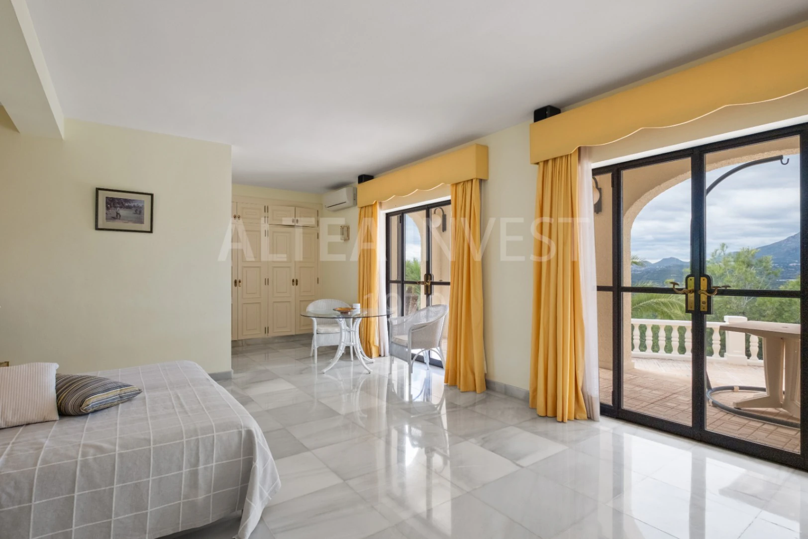 1526 - Эксклюзивность, уединение и панорамные виды в гольф-клубе Альтеа