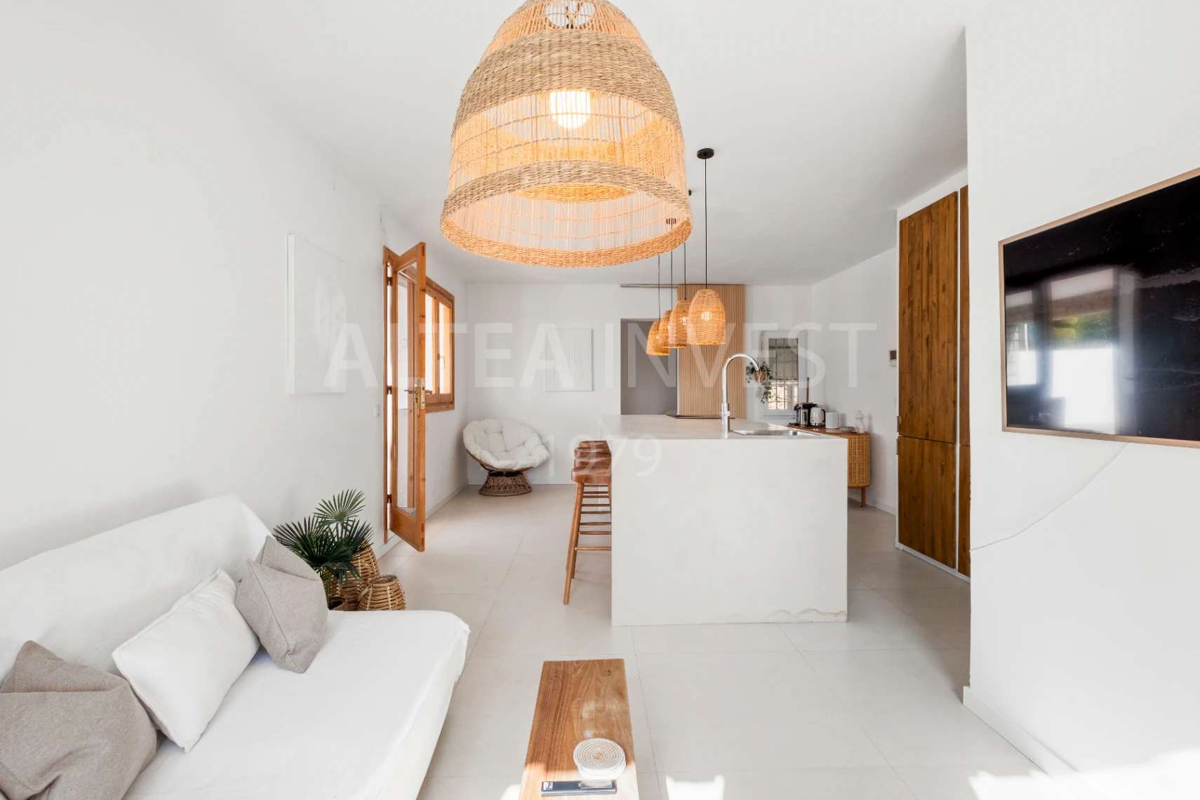 Mediterranean retreat with an Ibizan feel and panoramic views in Altea