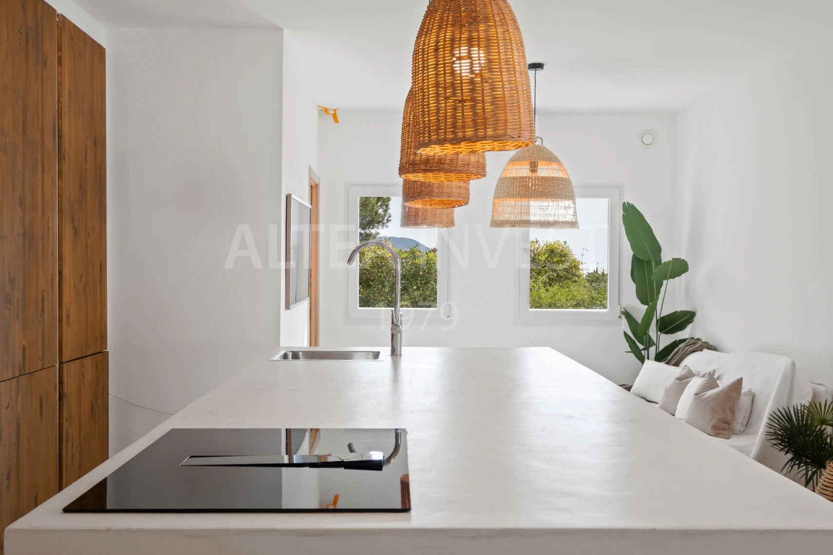 Mediterranean retreat with an Ibizan feel and panoramic views in Altea