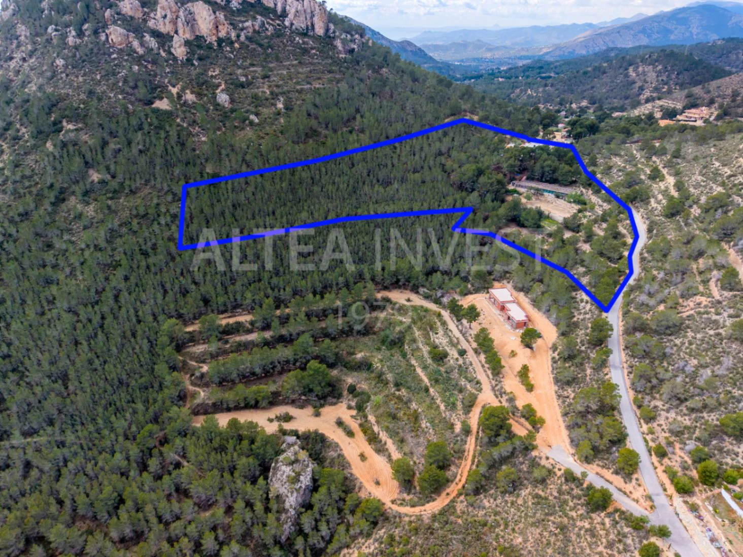 1536 - Charming country house with an active business in a natural setting between Finestrat and La Nucía