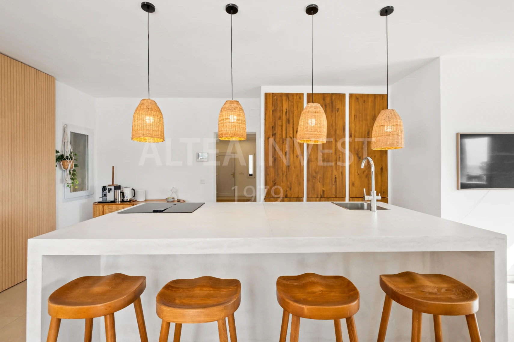 Mediterranean retreat with an Ibizan feel and panoramic views in Altea