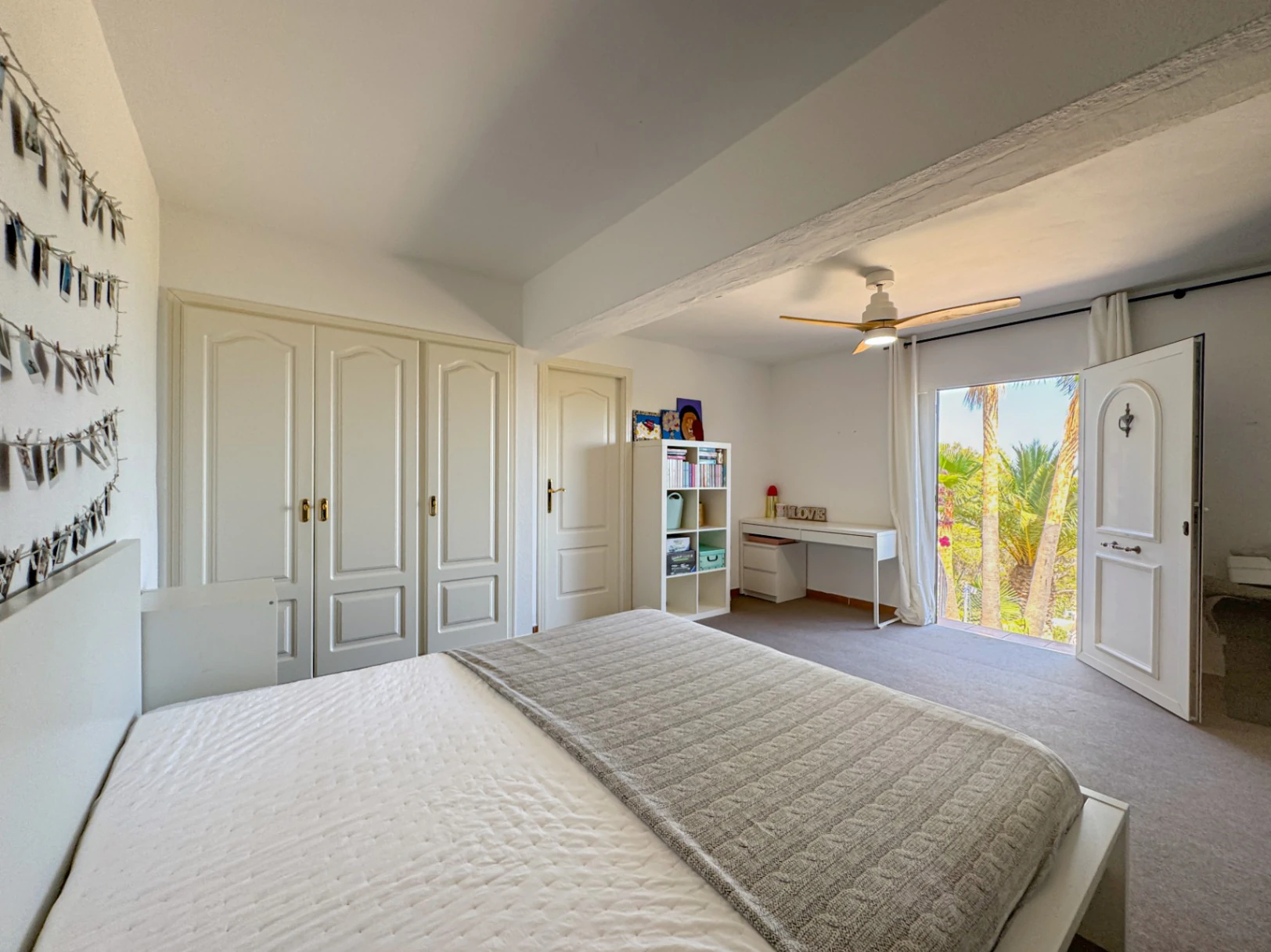 Panoramic Villa with Iconic Views of Altea Bay in a Privileged Natural Setting