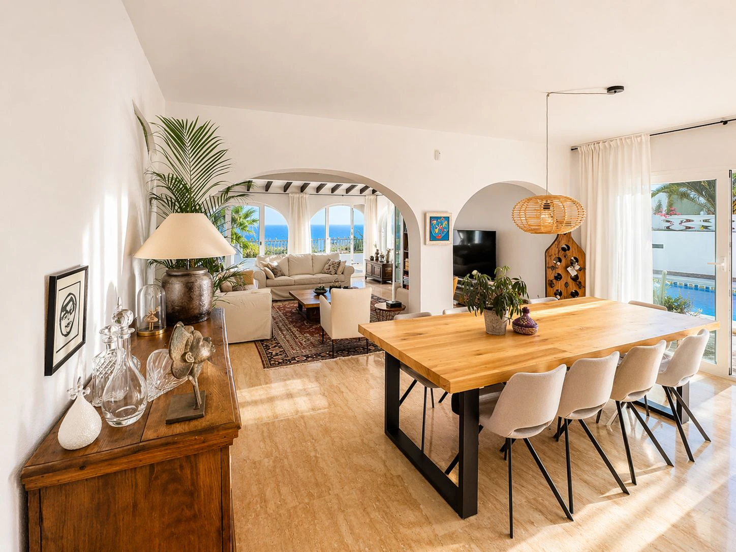 Panoramic Villa with Iconic Views of Altea Bay in a Privileged Natural Setting