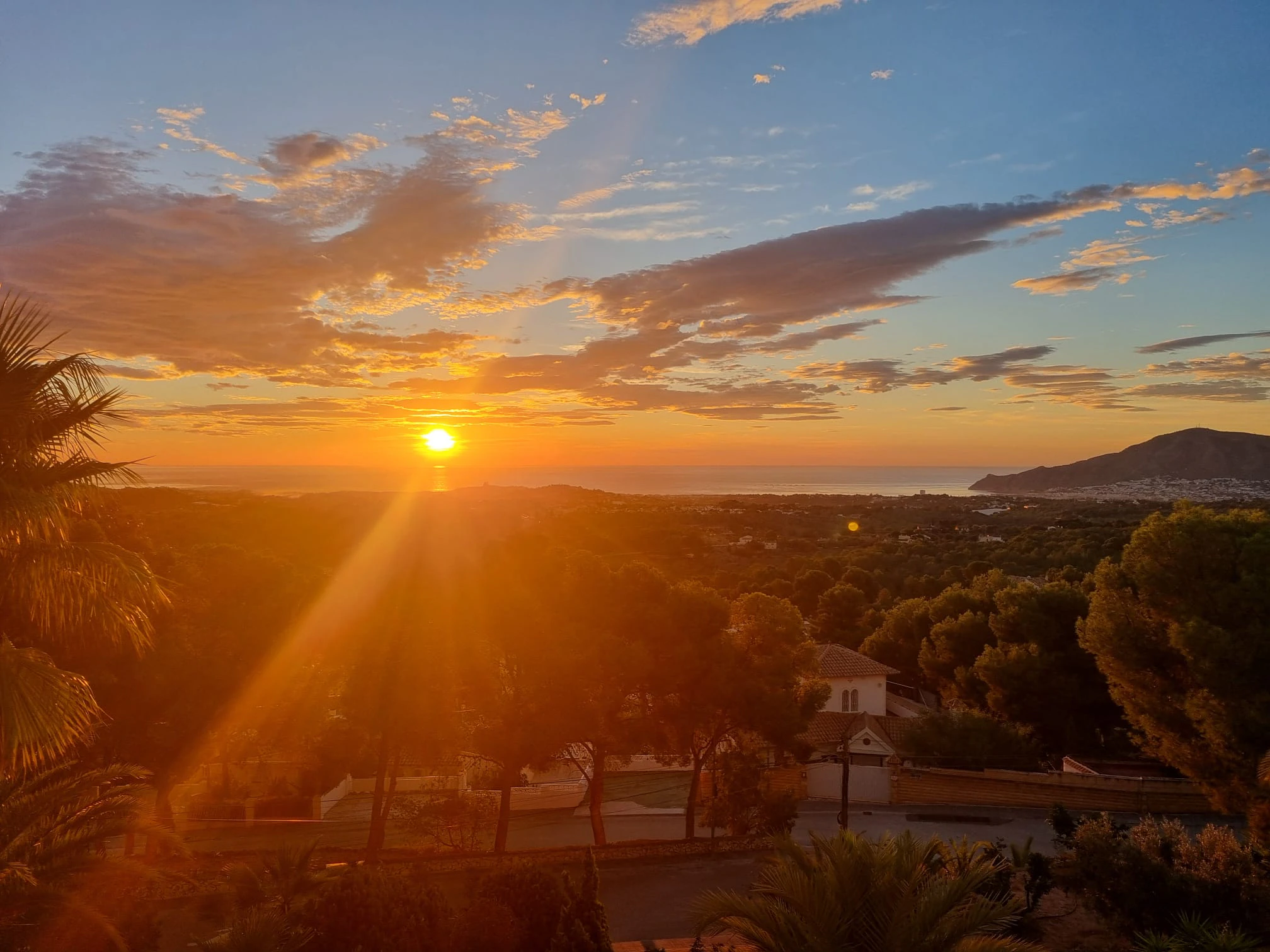 Panoramic Villa with Iconic Views of Altea Bay in a Privileged Natural Setting