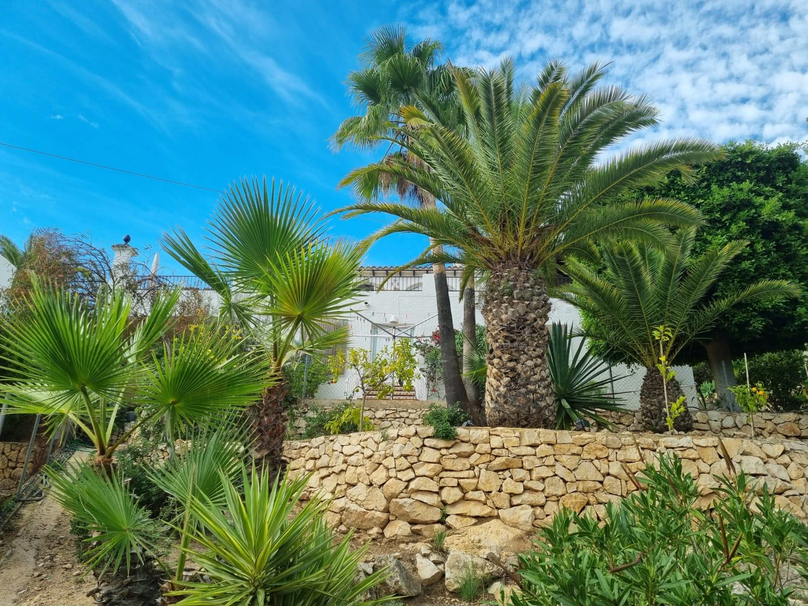 Panoramic Villa with Iconic Views of Altea Bay in a Privileged Natural Setting