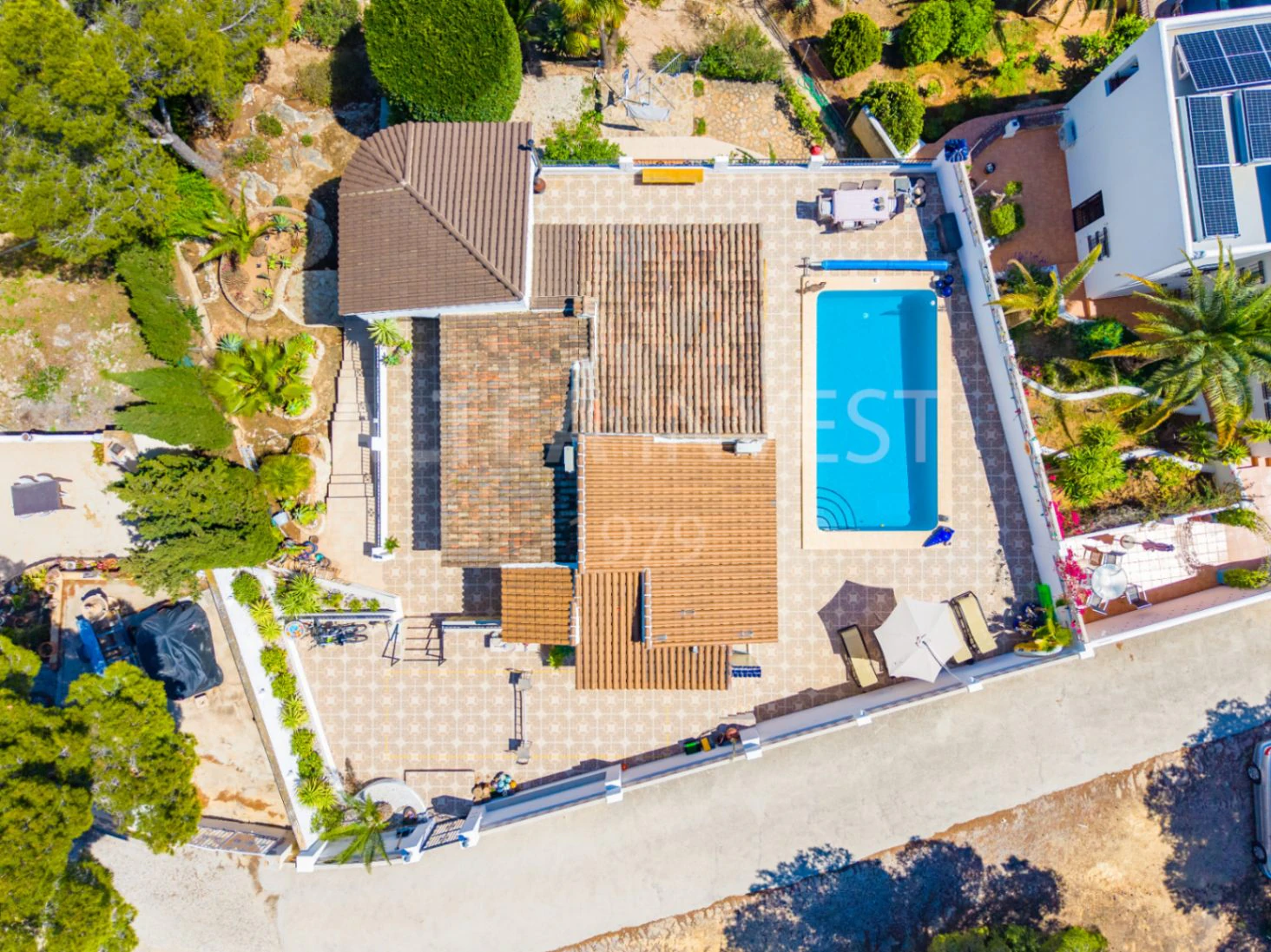 Panoramic Villa with Iconic Views of Altea Bay in a Privileged Natural Setting