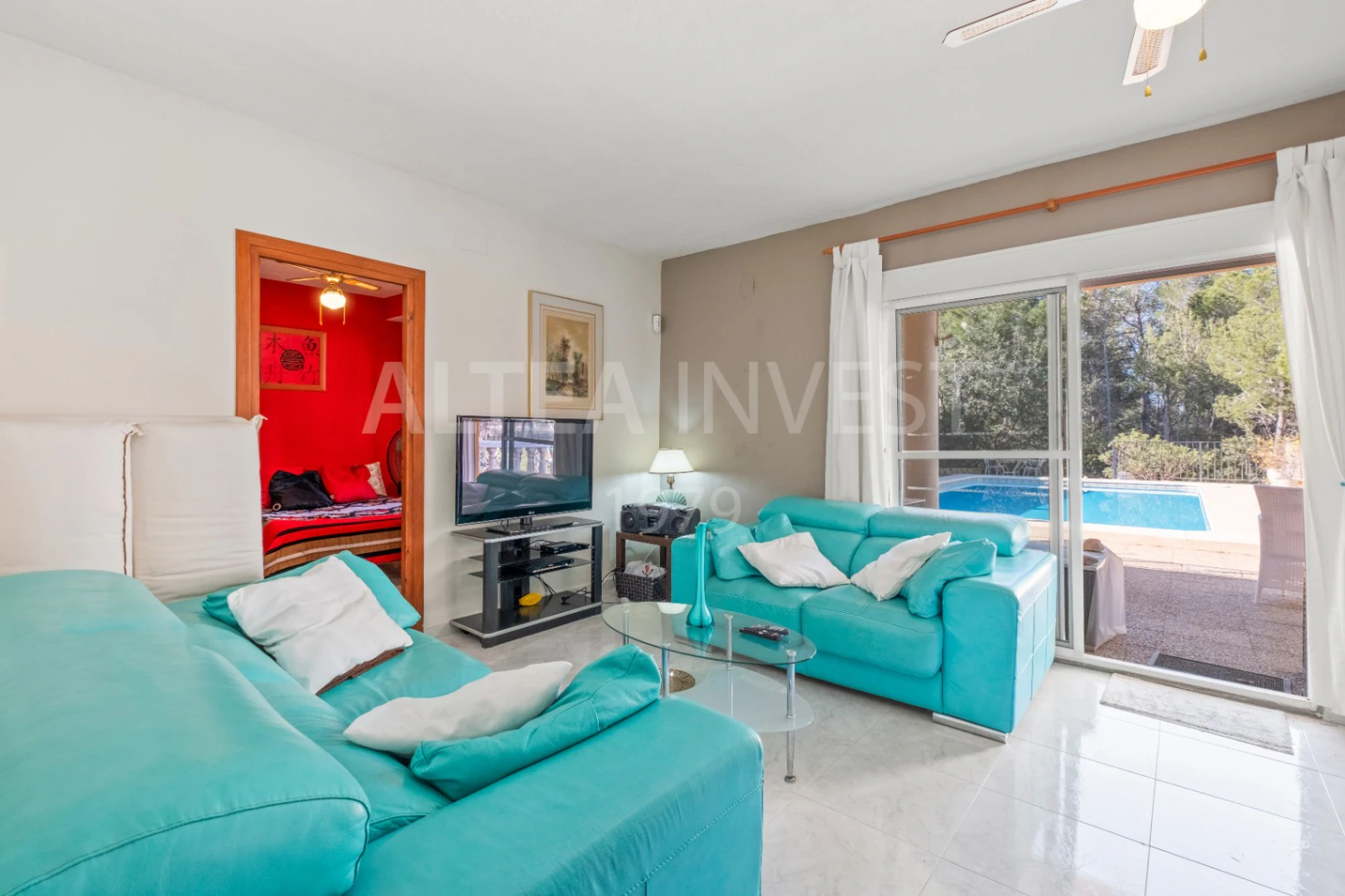 Mediterranean style detached chalet in the Sierra de Altea