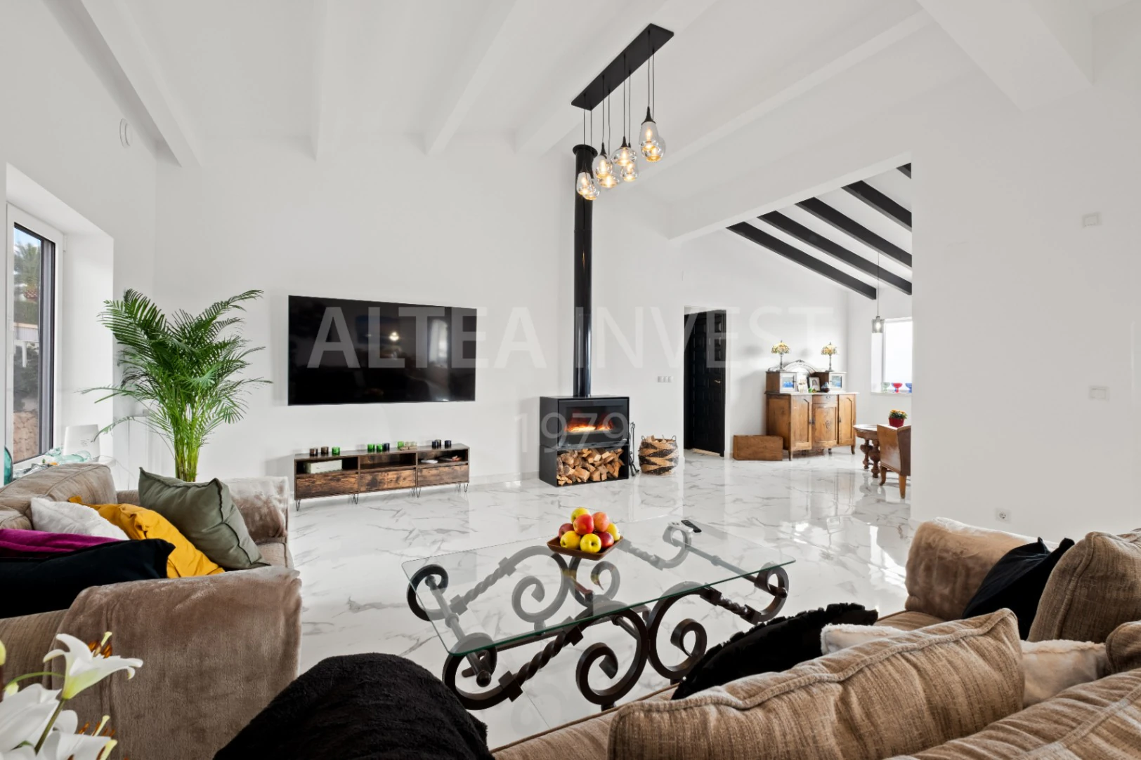 1523 - Villa méditerranéenne entièrement rénovée avec vue sur la baie d'Altea et la Sierra Helada