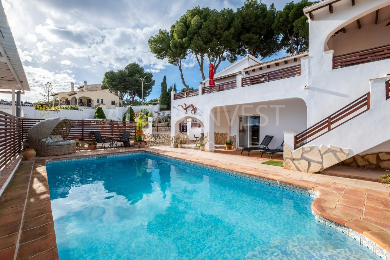 1523 - Villa méditerranéenne entièrement rénovée avec vue sur la baie d'Altea et la Sierra Helada