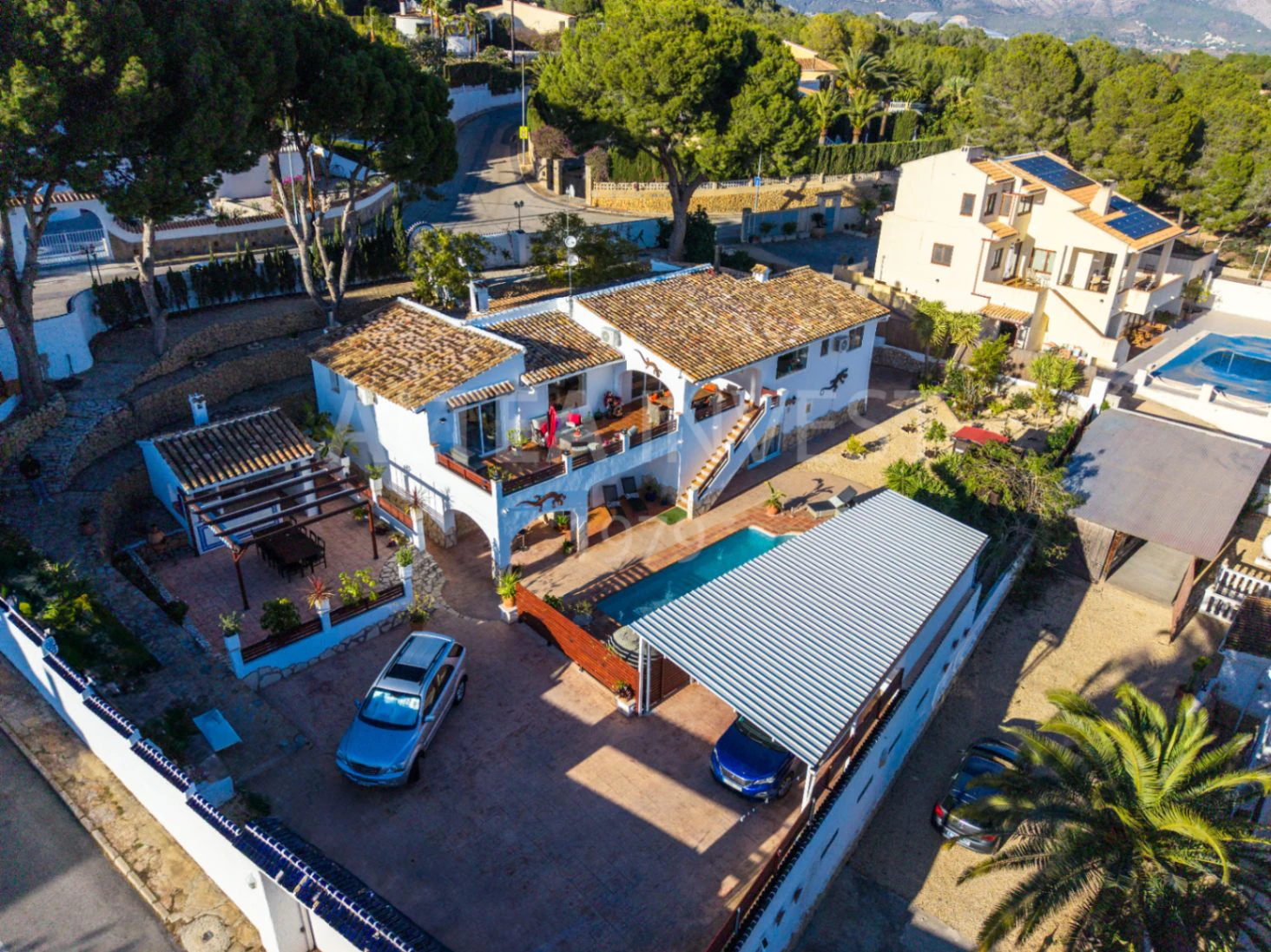 1523 - Villa méditerranéenne entièrement rénovée avec vue sur la baie d'Altea et la Sierra Helada