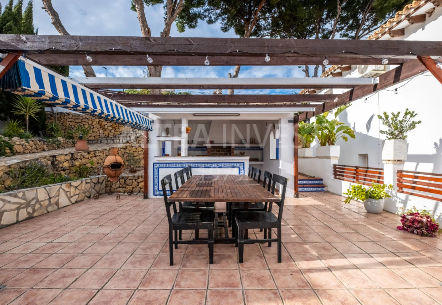 1523 - Villa méditerranéenne entièrement rénovée avec vue sur la baie d'Altea et la Sierra Helada