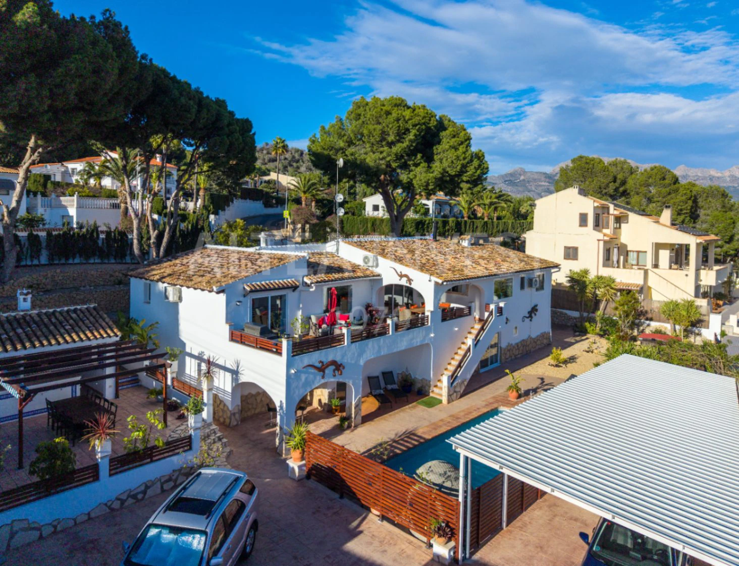 1523 - Villa méditerranéenne entièrement rénovée avec vue sur la baie d'Altea et la Sierra Helada