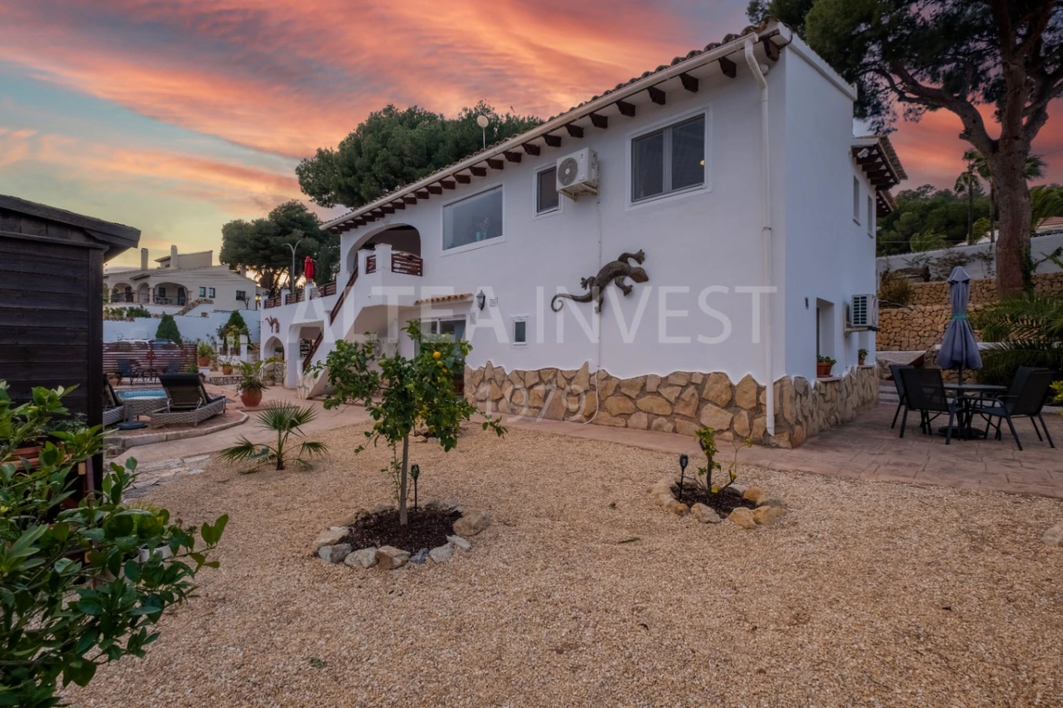 1523 - Villa méditerranéenne entièrement rénovée avec vue sur la baie d'Altea et la Sierra Helada