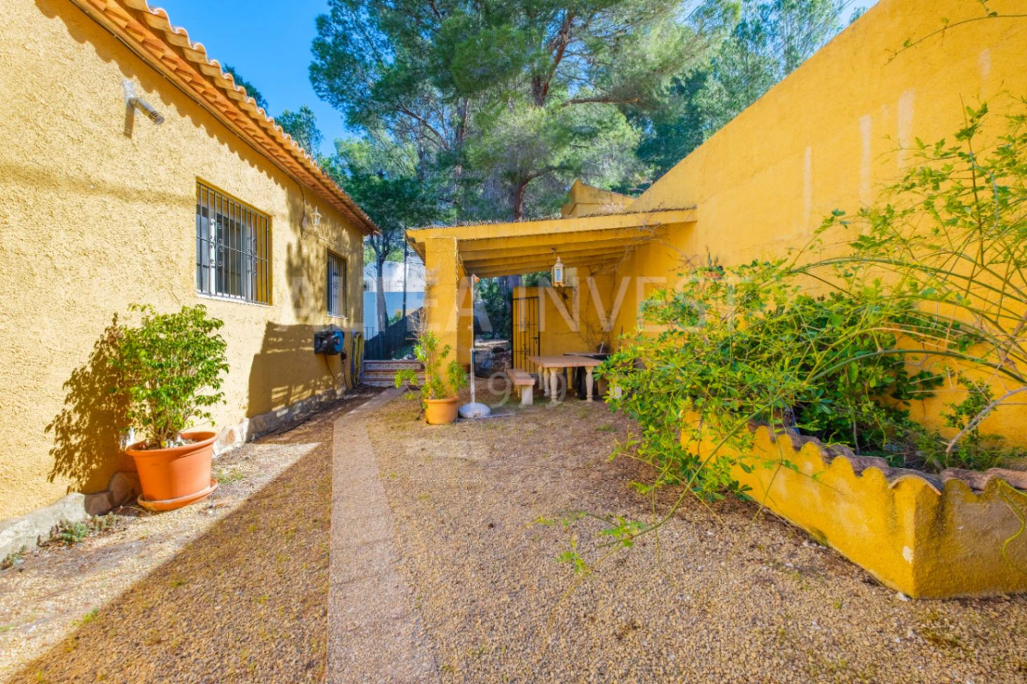 Mediterranean style detached chalet in the Sierra de Altea