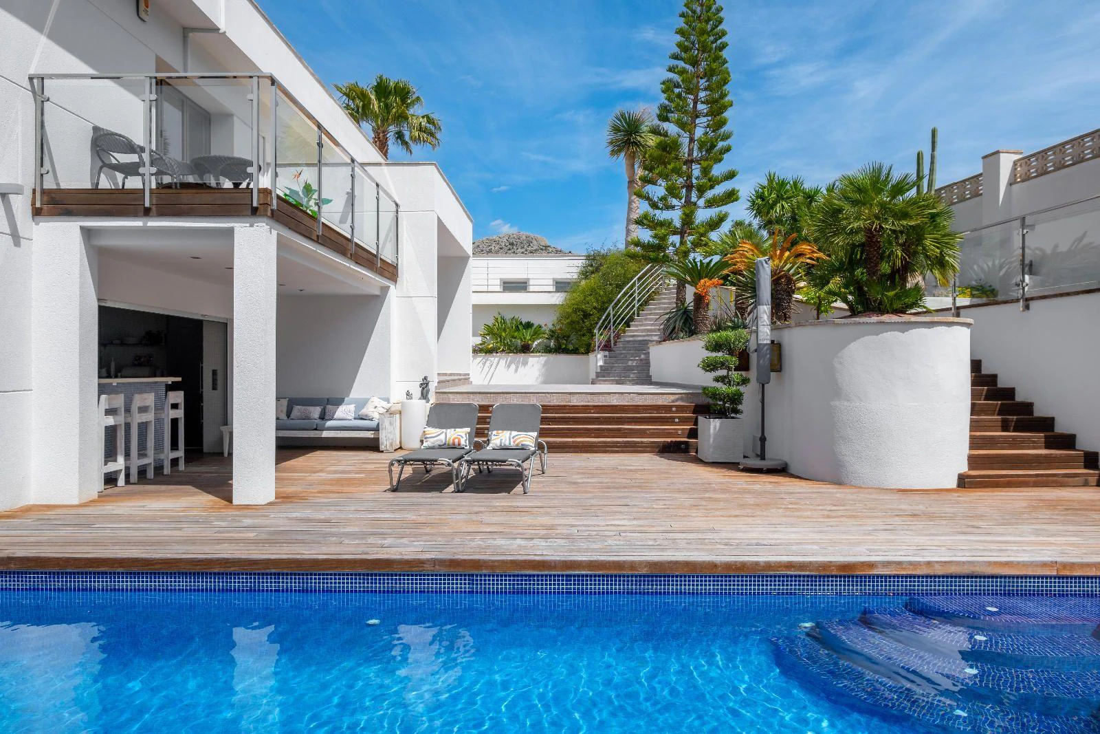 1395 - Exclusive villa with colonial charm and mountain views in Sierra Altea