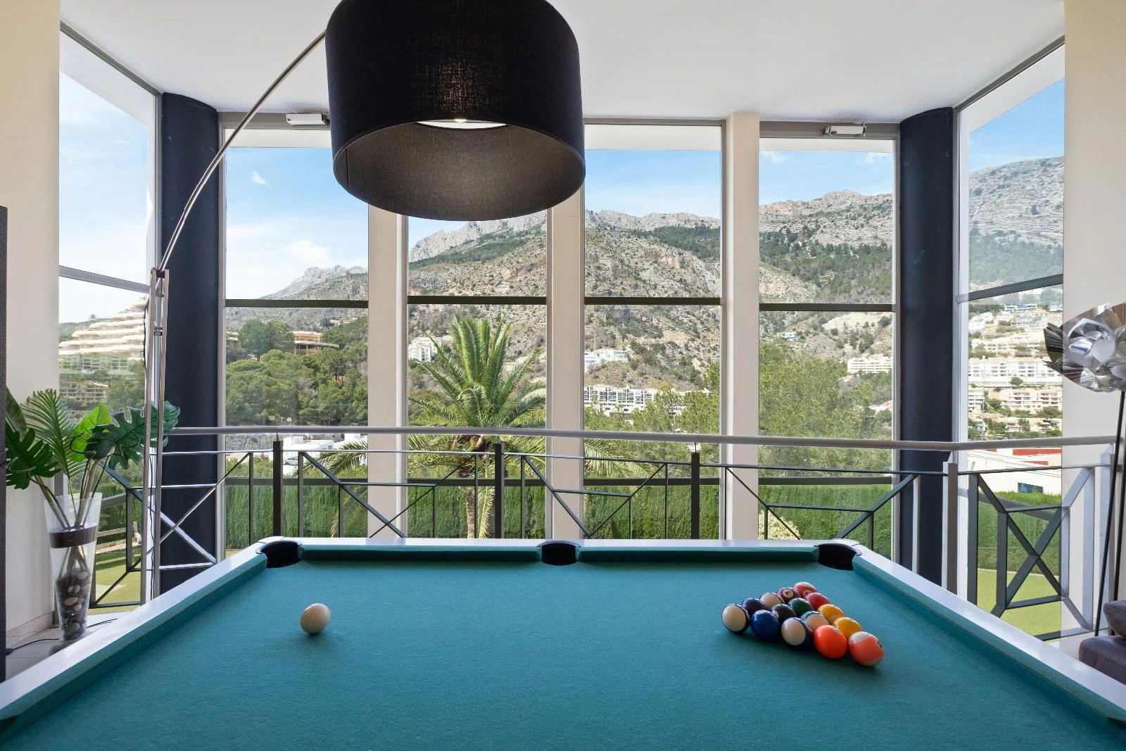 1395 - Exclusive villa with colonial charm and mountain views in Sierra Altea