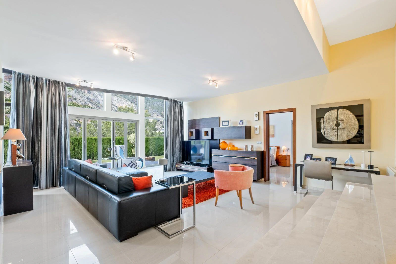 1395 - Exclusive villa with colonial charm and mountain views in Sierra Altea