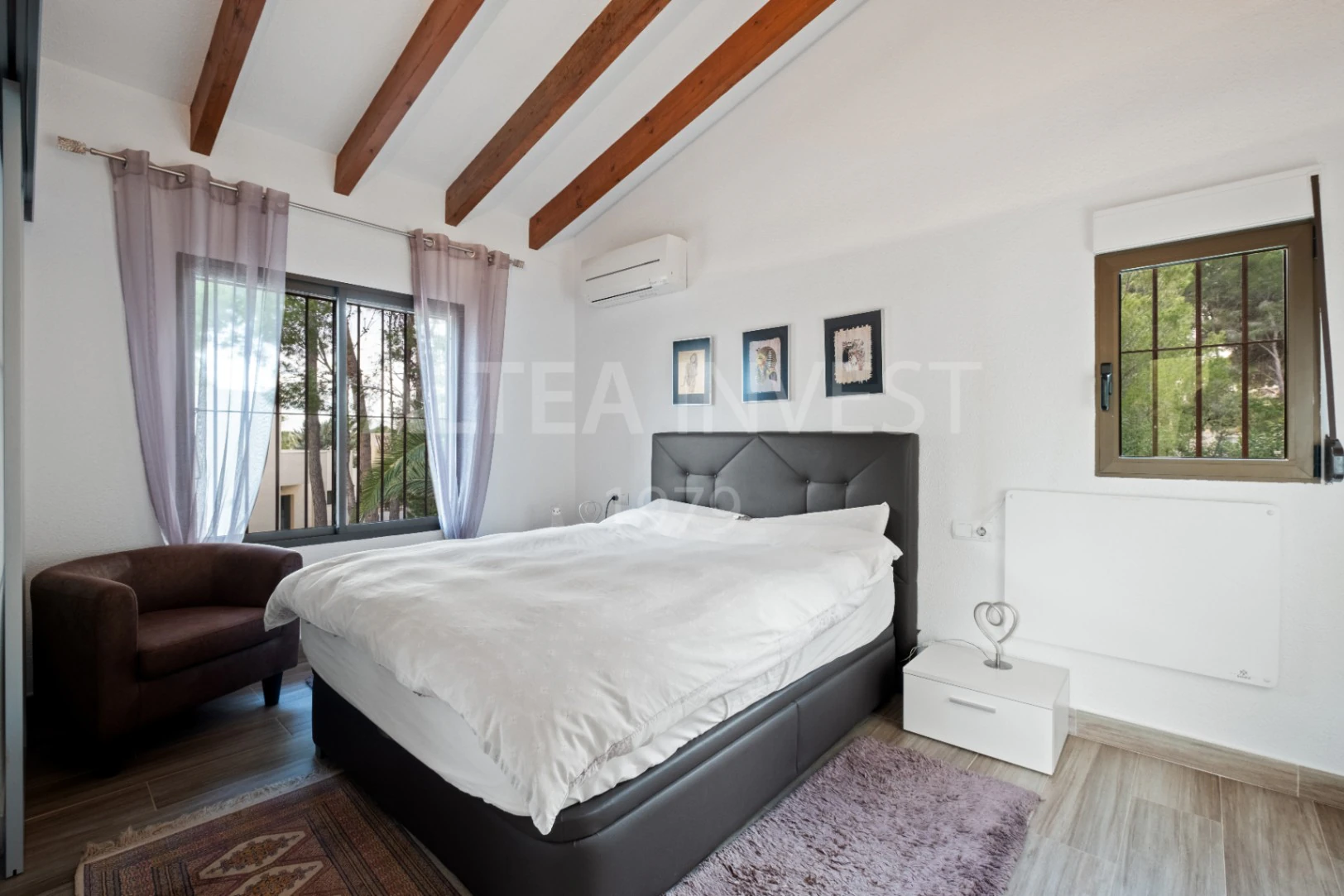 1521 - Magnificent villa with swimming pool just a few minutes from the centre of Altea La Vella