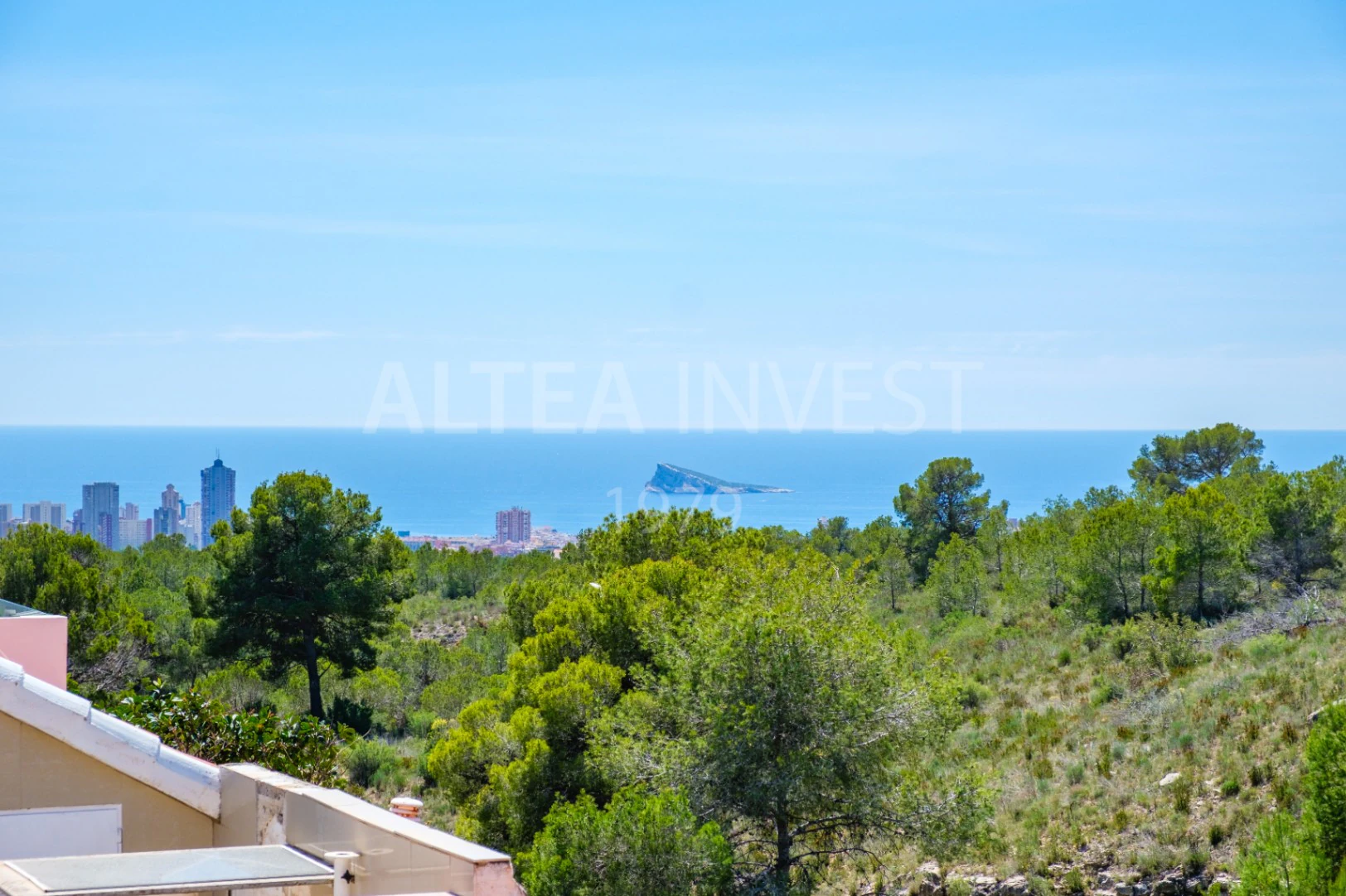 1550 - Contemporary Villa with Views of the Mediterranean Sea in La Nucía