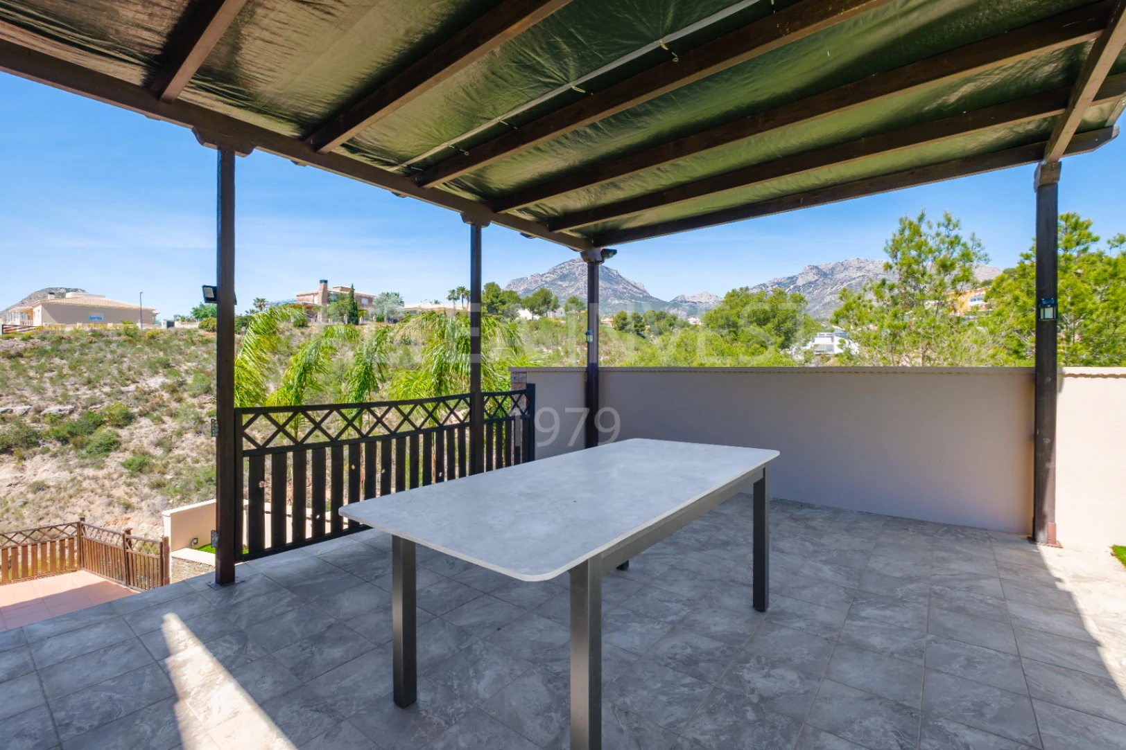 1550 - Contemporary Villa with Views of the Mediterranean Sea in La Nucía
