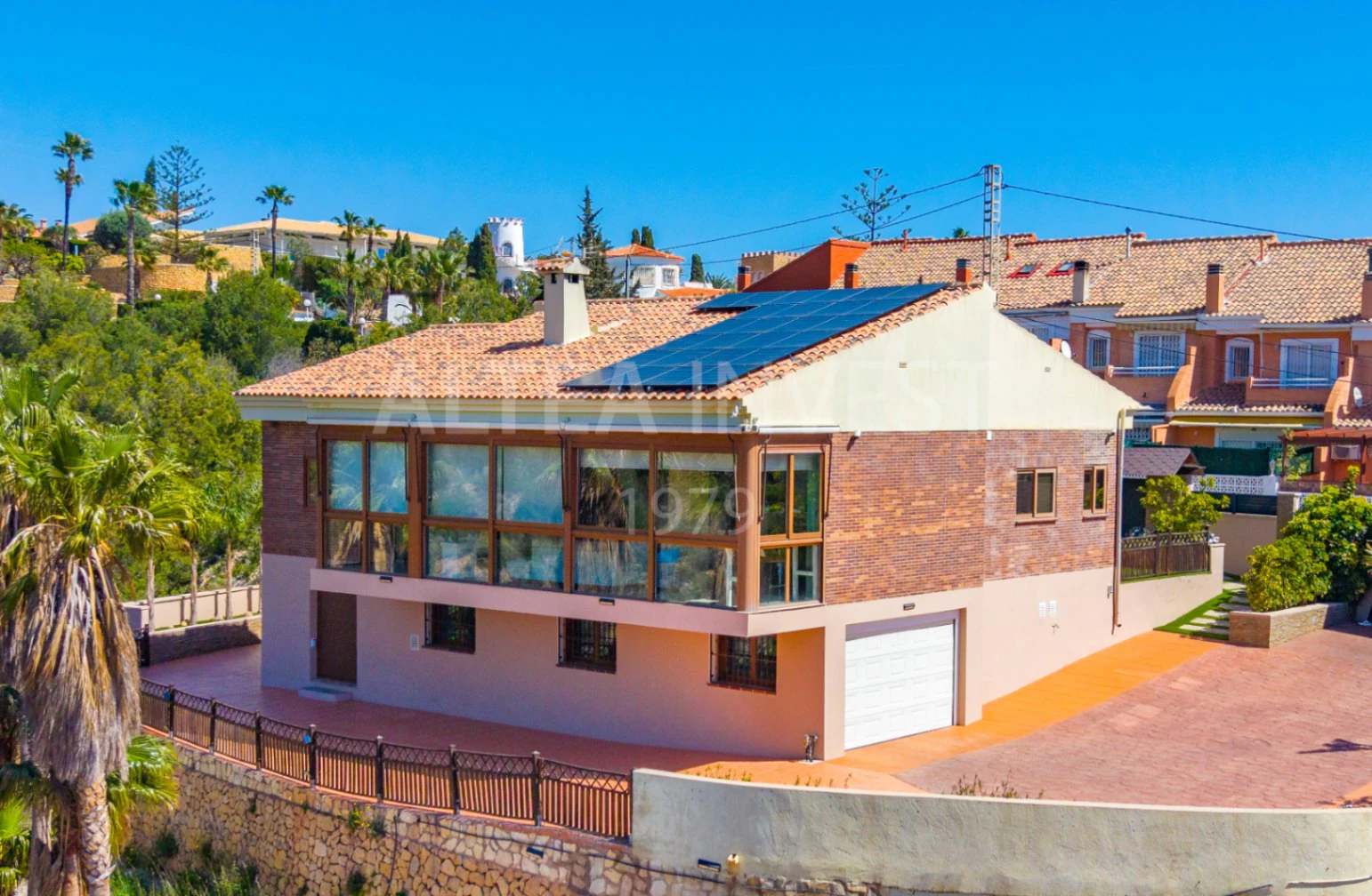 1550 - Contemporary Villa with Views of the Mediterranean Sea in La Nucía
