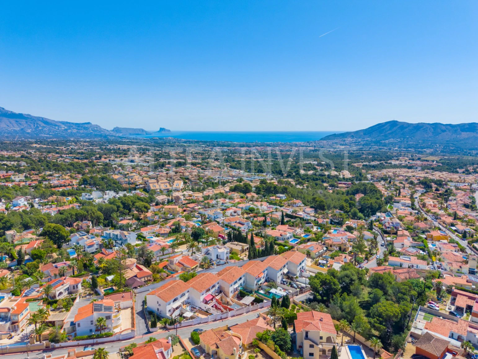 1550 - Contemporary Villa with Views of the Mediterranean Sea in La Nucía