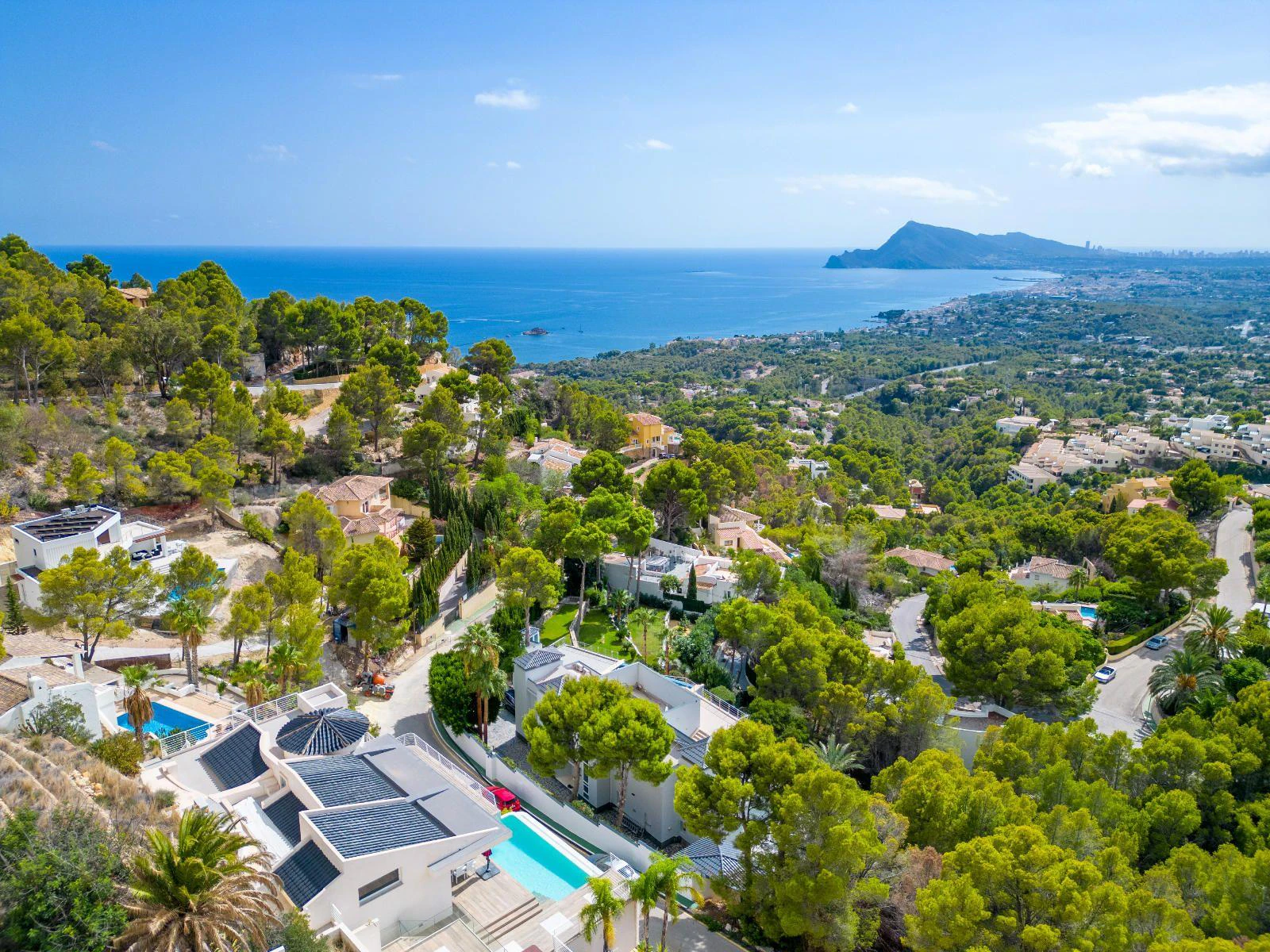 1325 - Luxury Villa in Altea with Impressive Views of the Altea Bay