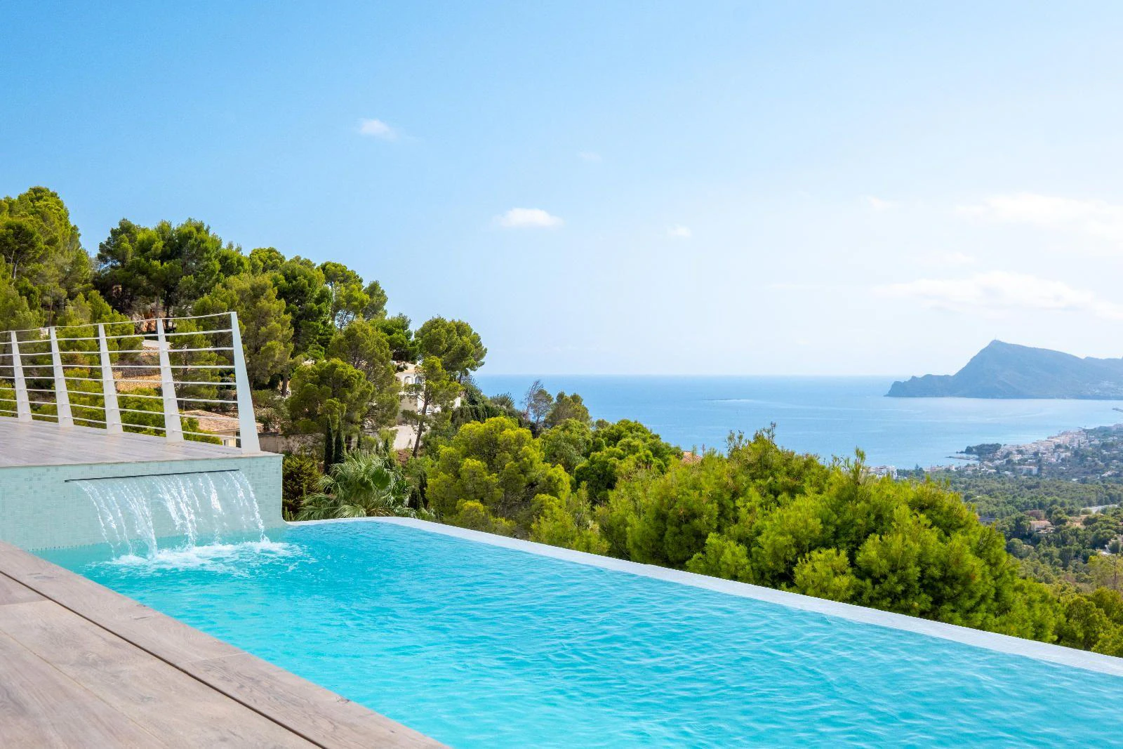 1325 - Luxury Villa in Altea with Impressive Views of the Altea Bay