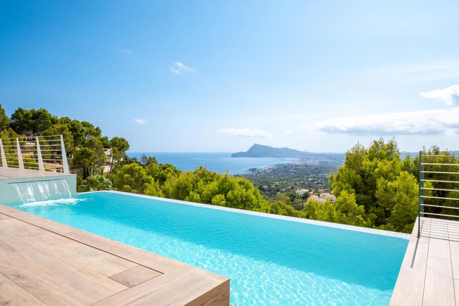 1325 - Luxury Villa in Altea with Impressive Views of the Altea Bay