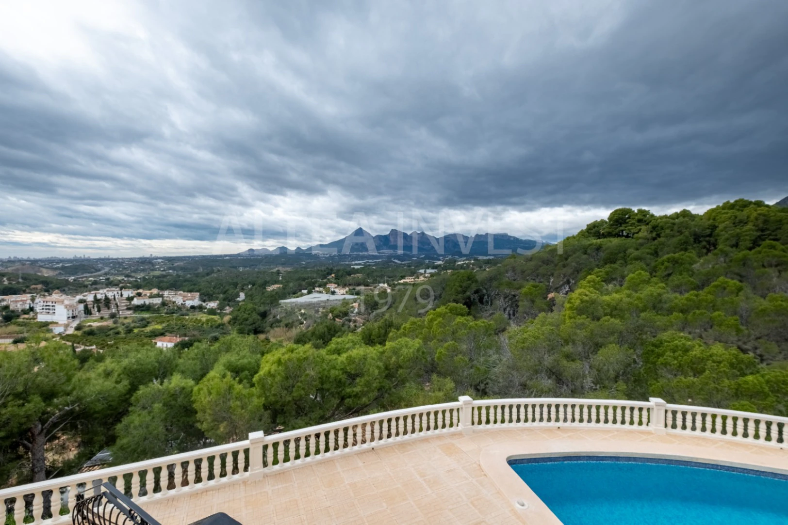 Exclusivity, Privacy and Panoramic Views at the Altea Golf Club