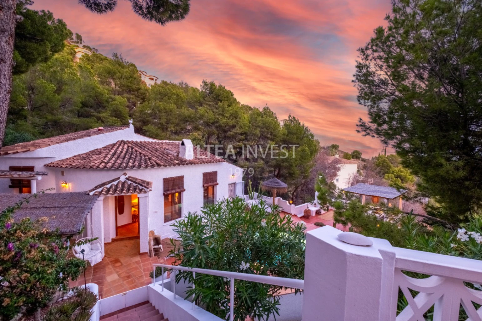 1438 - Boutique Villa with Sea Views, Ibiza-Inspired and Nature in Sierra de Altea
