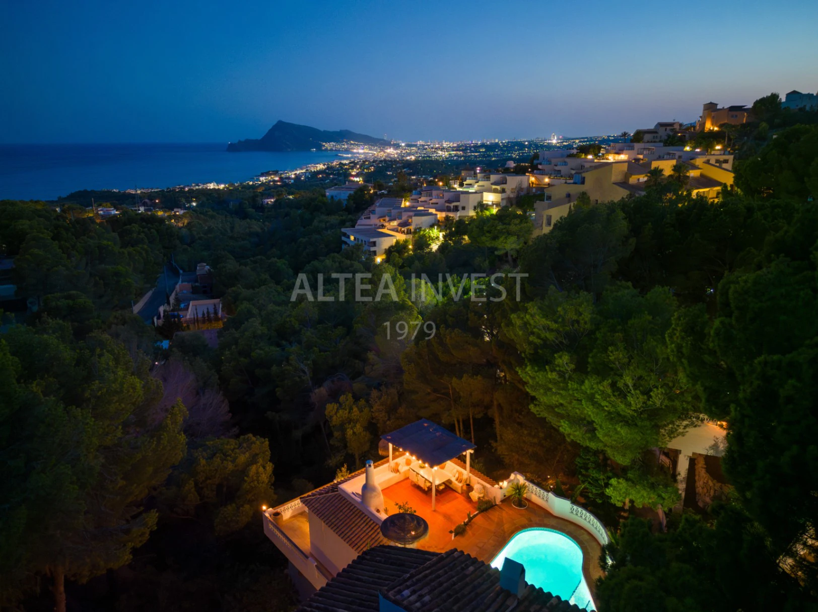 1438 - Boutique Villa with Sea Views, Ibiza-Inspired and Nature in Sierra de Altea