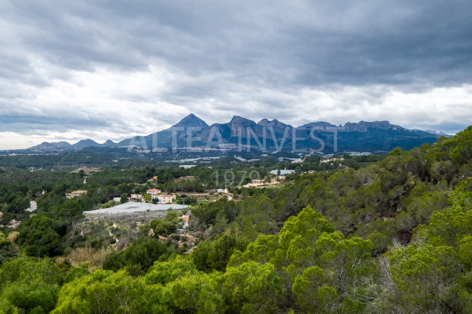 Exclusivity, Privacy and Panoramic Views at the Altea Golf Club