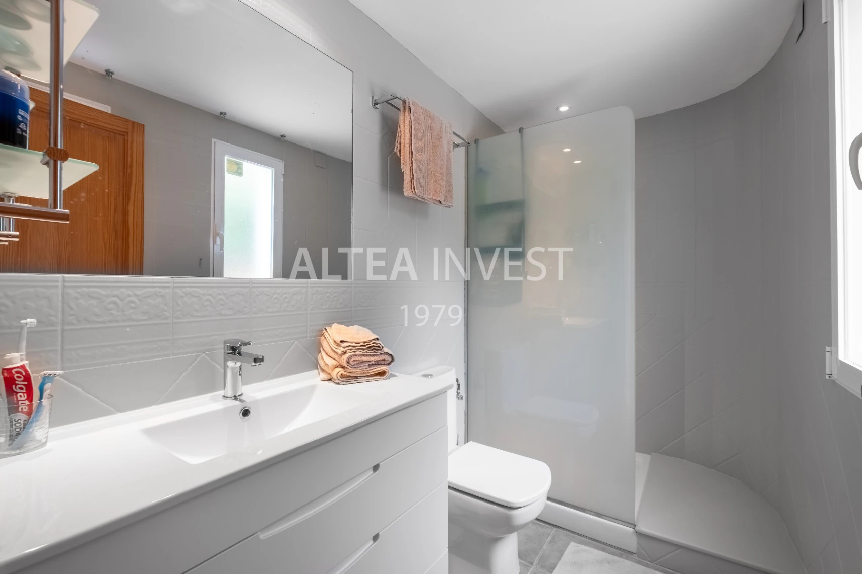 1464 - Ibiza-style villa with panoramic views of Altea Bay and the sea