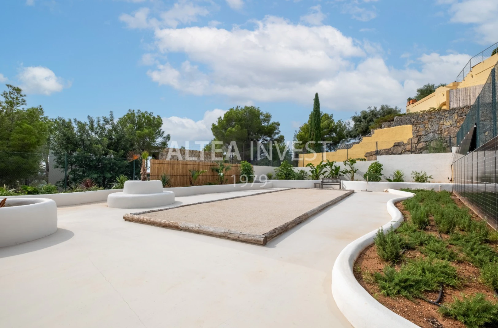 1464 - Ibiza-style villa with panoramic views of Altea Bay and the sea