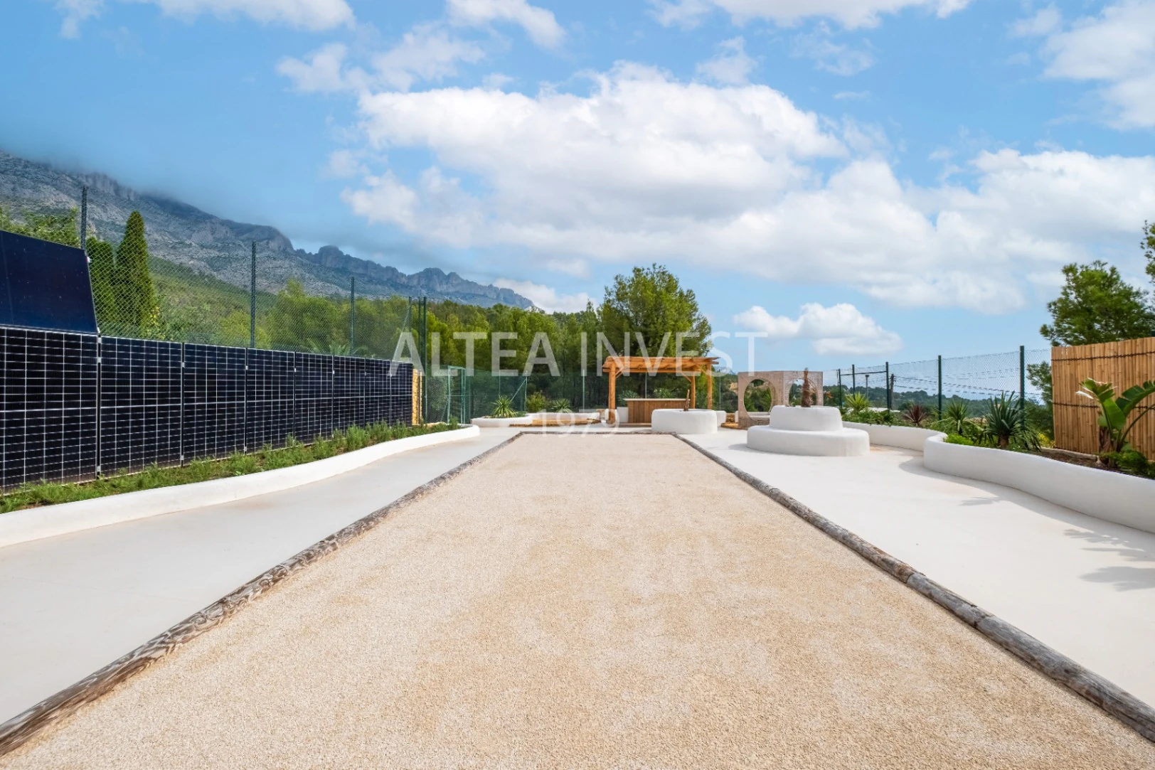 1464 - Ibiza-style villa with panoramic views of Altea Bay and the sea