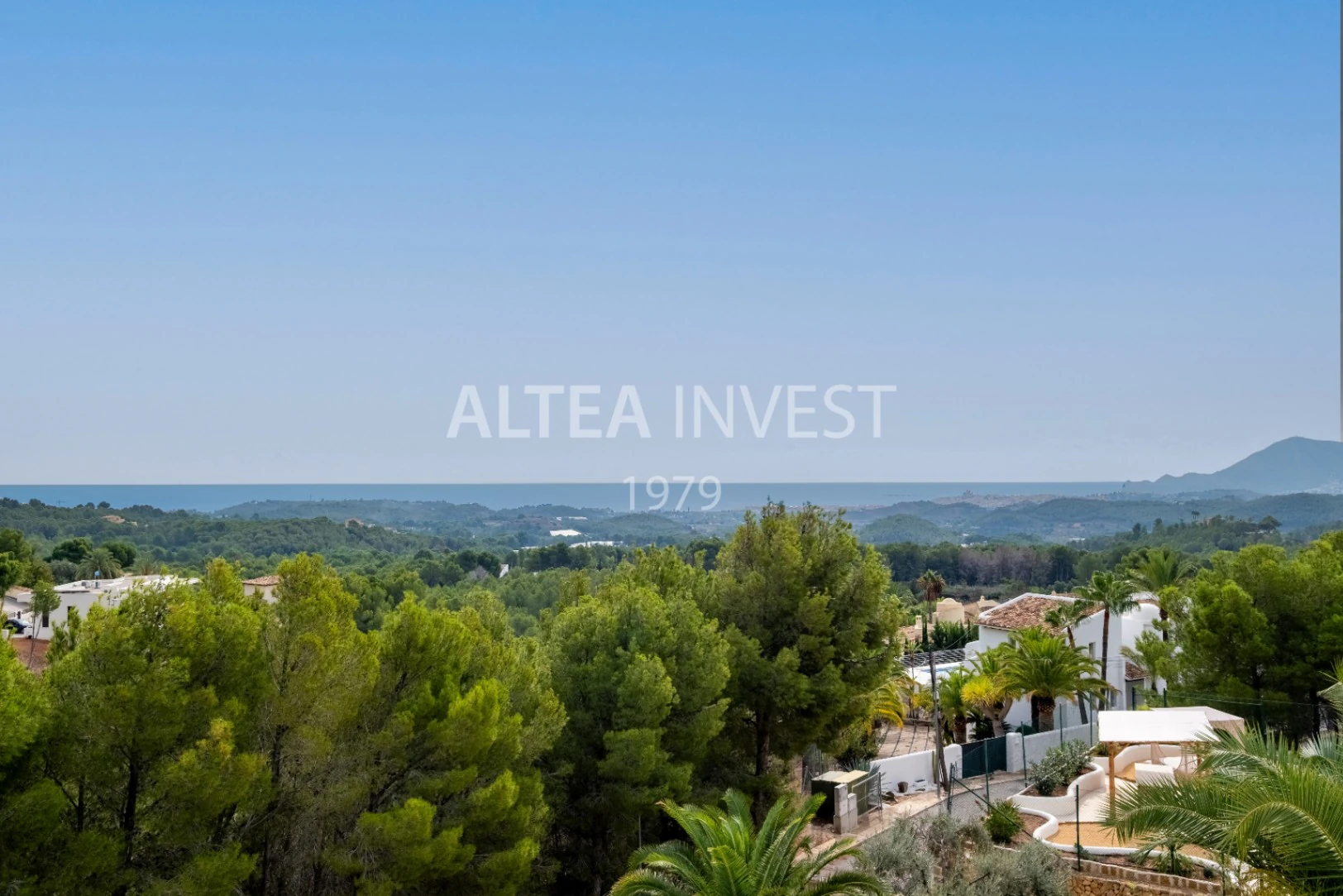 1464 - Ibiza-style villa with panoramic views of Altea Bay and the sea