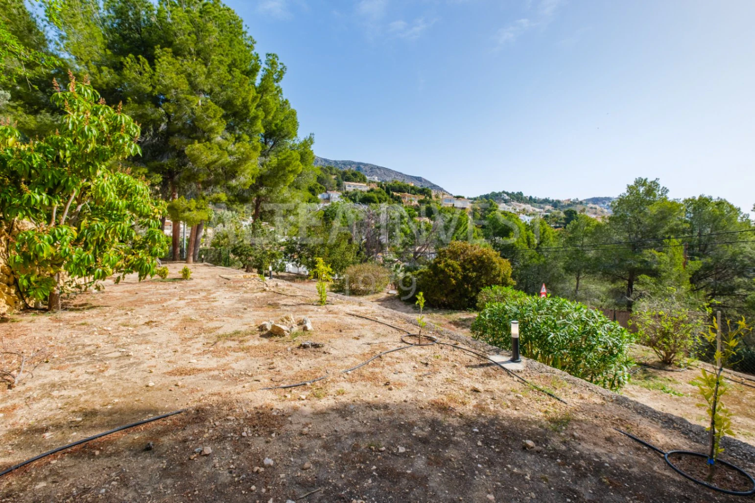 1534 - Mediterranean retreat with an Ibizan feel and panoramic views in Altea