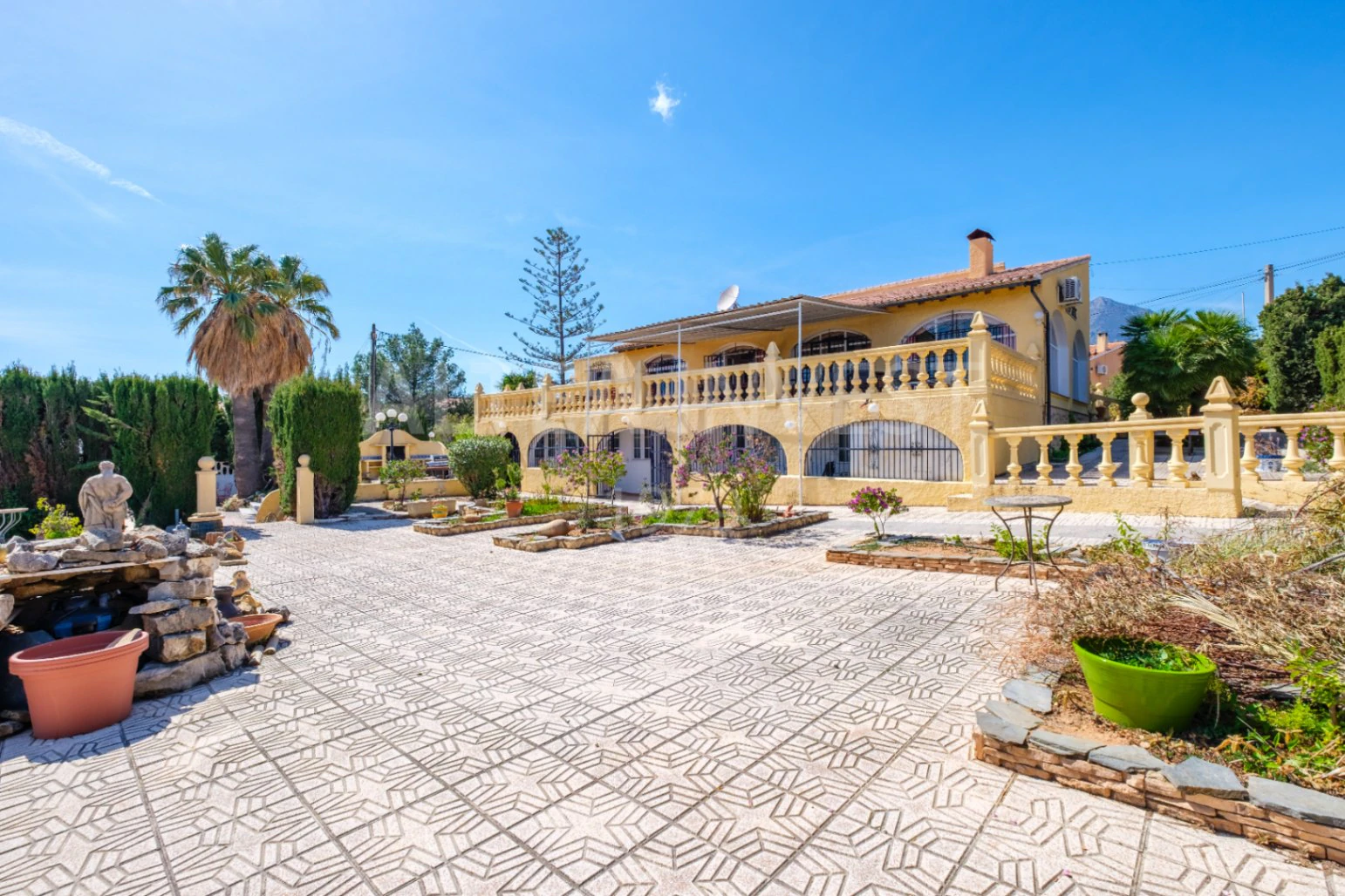 A Unique Property with High Rental Potential on the Costa Blanca
