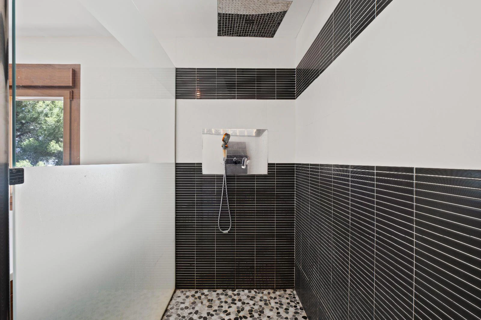 1418 - Une villa pensée pour le plaisir : espace, confort et intimité
