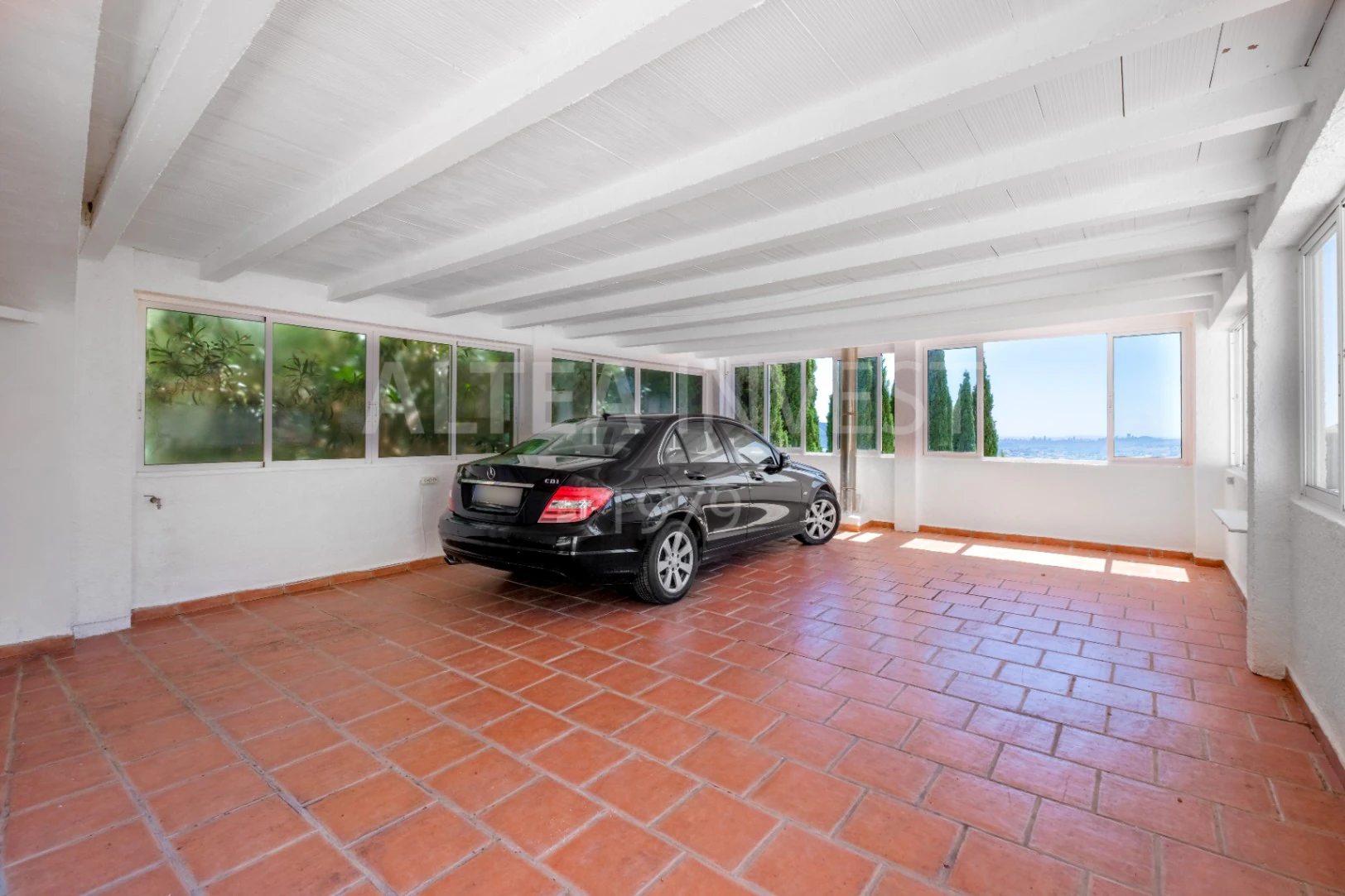 1189 - Elegante und geräumige Villa mit Blick auf die Bucht von Altea.