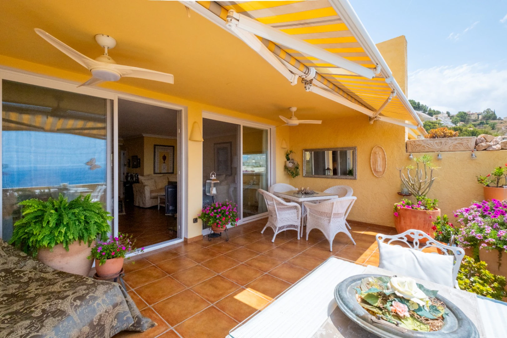 1435 - Traumhafte Duplex-Terrassenwohnung mit Panoramablick auf das Meer